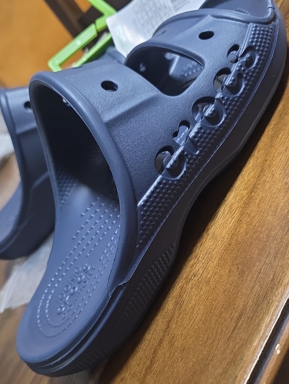 Croc - Picture 2 of 3